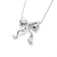 Load image into Gallery viewer, Mega Bow Tie Necklace 蝴蝶結項鍊