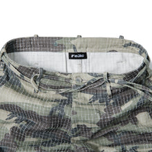 将图片加载到图库查看器，Fe3c Bondage Cargo Shorts Camo 迷彩繃帶工裝短褲
