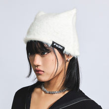 將圖片載入圖庫檢視器 Devil Are Not Evil Beanie II White
